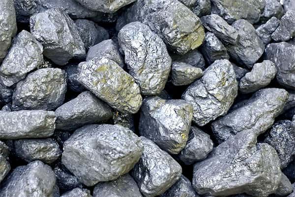 Pedras de Carvão Mineral