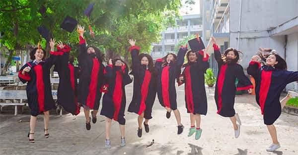 Formandos, Universidade